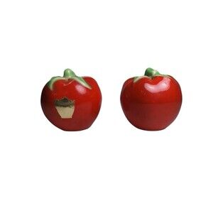VINTAGE 1950's Ceramic Tomato Salt & Pepper Shakers Pantry Parade 2" Tall